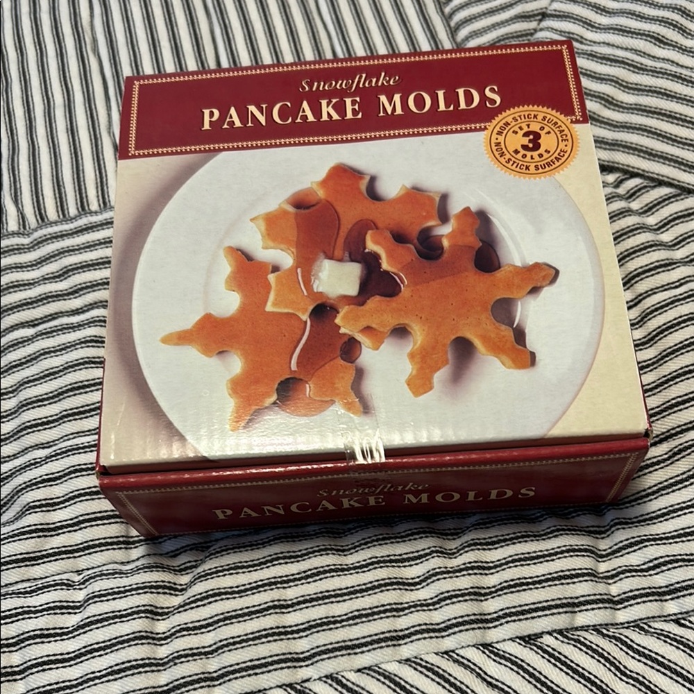 Snowflake Pancake Molds